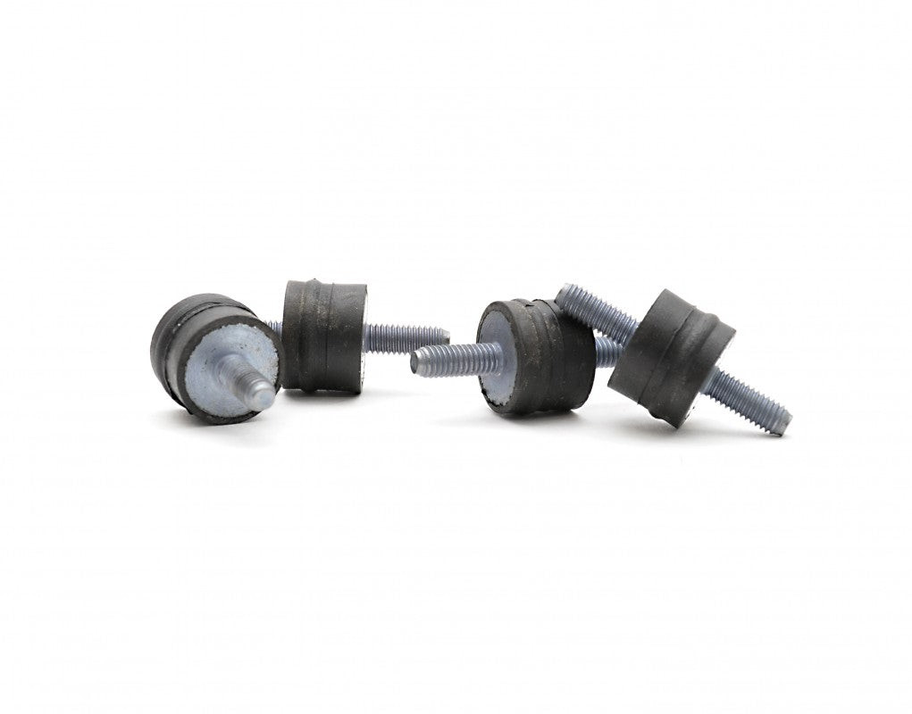 1a097a75f5.jpg RCM872 oil cooler mounting hardware